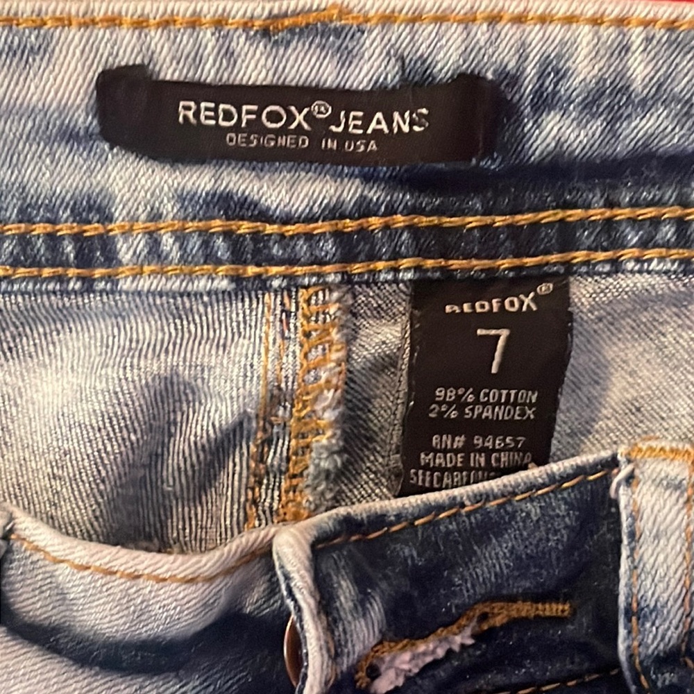 Red Fox jeans, size 7